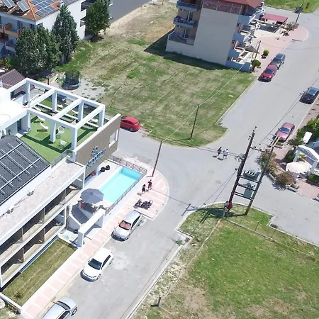 Four Reasons 아파트호텔