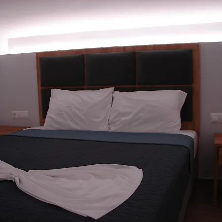 Four Reasons 아파트호텔