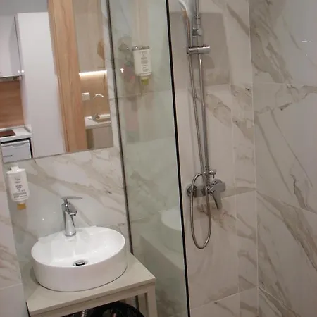 Four Reasons Paralía