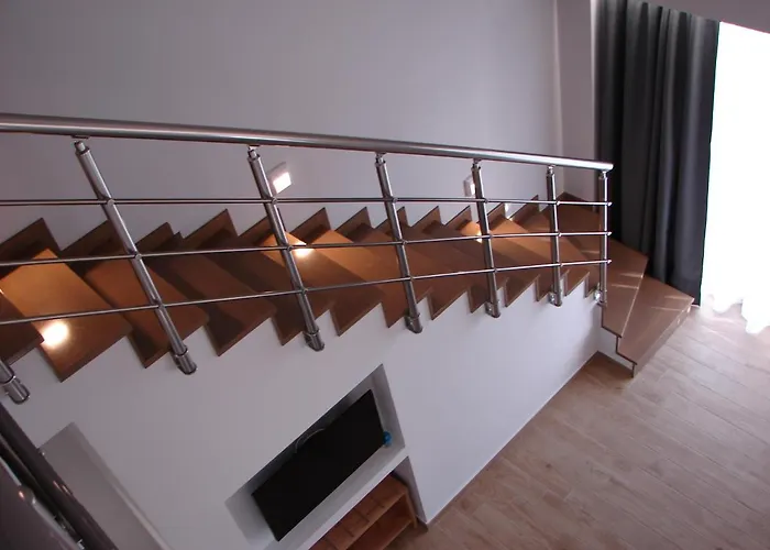 Four Reasons 4* Paralía