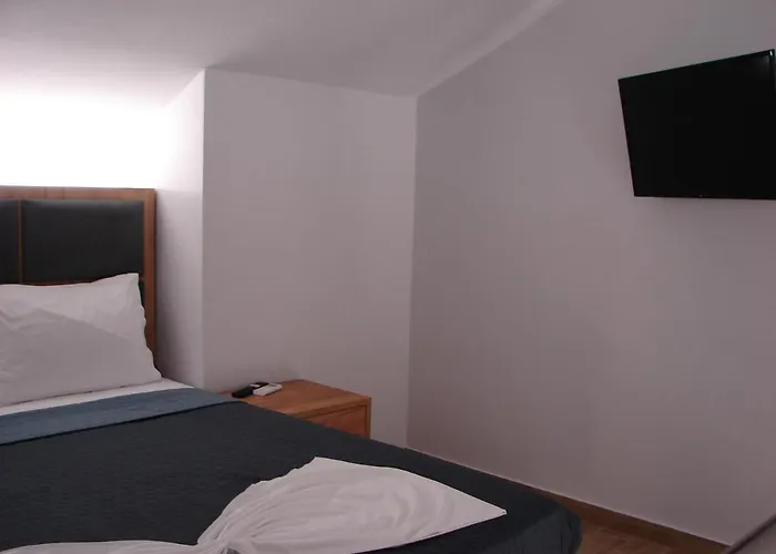 Four Reasons Apartahotel 4*