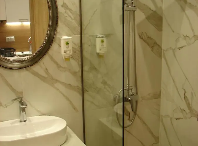 Four Reasons Apartahotel 4*