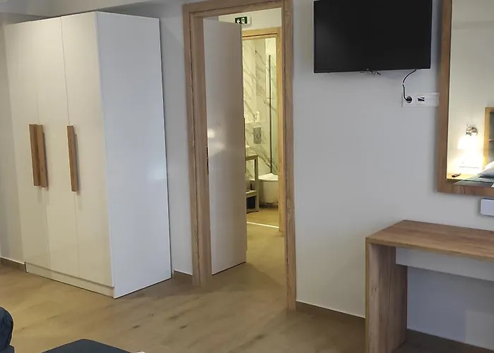 Four Reasons Apartahotel