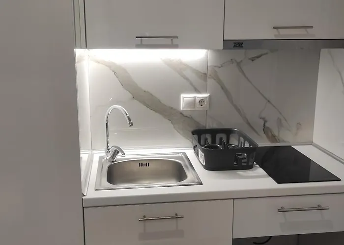 Four Reasons Apartahotel 4*