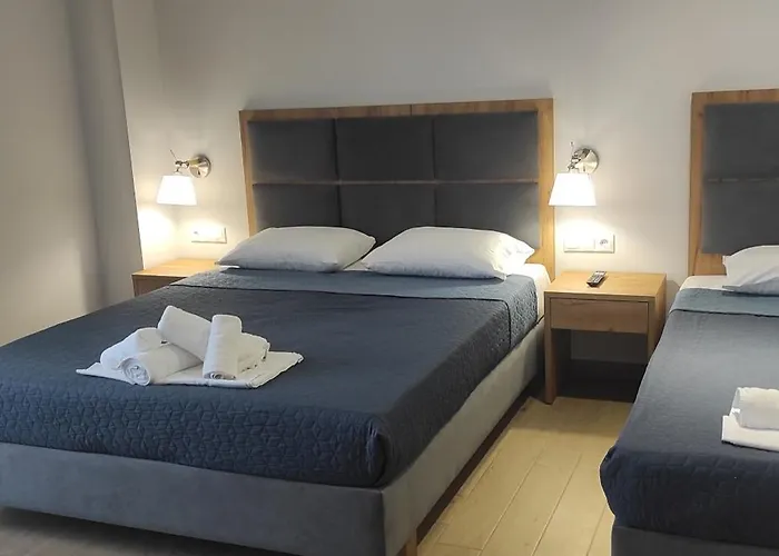 Four Reasons Apartahotel 4*